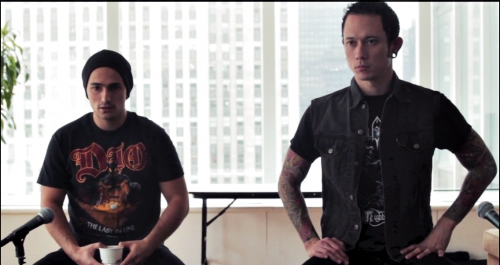 &ldquo;Vengeance Falls&rdquo;: Track by Track, Pt. 1 / Canci&oacute;n por canci&oacute;n [video &amp; traducci&oacute;n]