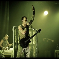 A Dramatic Tour Of Events (USA - 2011)