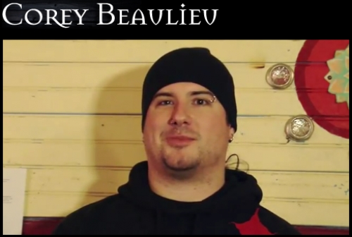 Corey responde cuestiones sobre guitarra y m&aacute;s [video &amp; traducci&oacute;n]